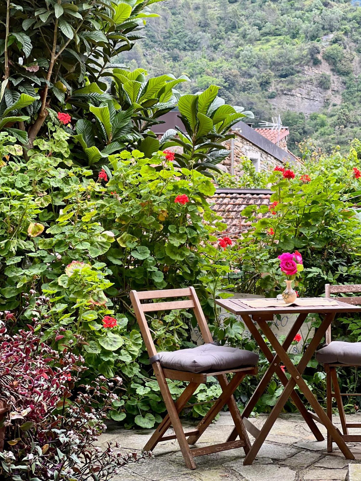 Stecado - Il Soppalco Apartment Dolceacqua Exterior foto